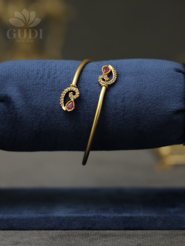 Jadau kada/Bracelet - Mango