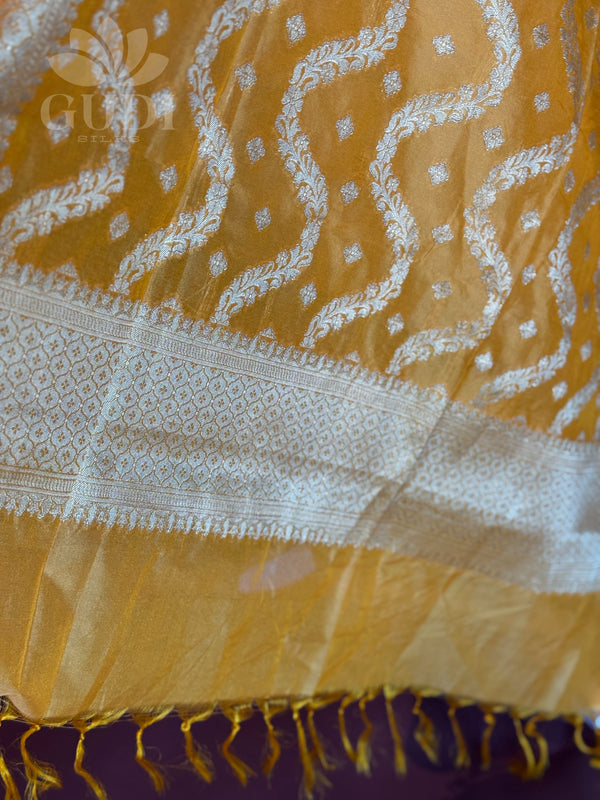Yellowsilk banarasi duppatta