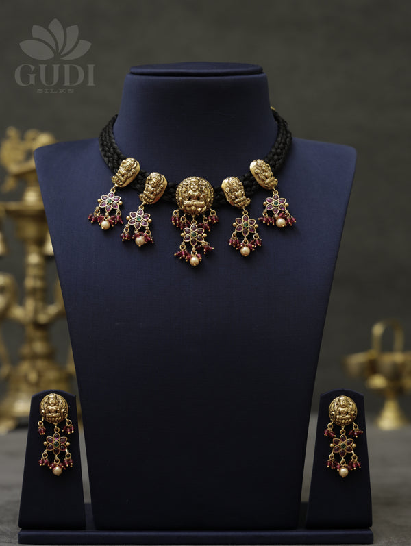 Antique Lakshmi choker set with kempu stones