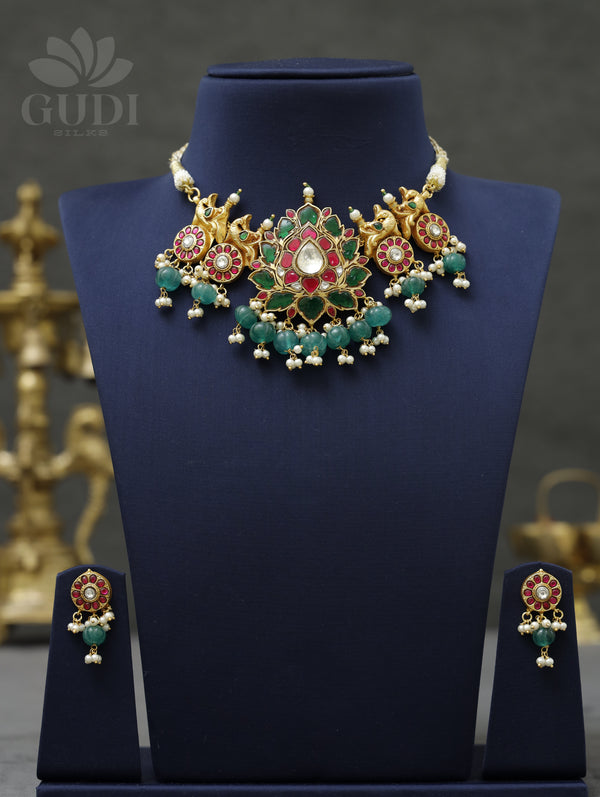 Jadau Necklace - Lotus with green beads