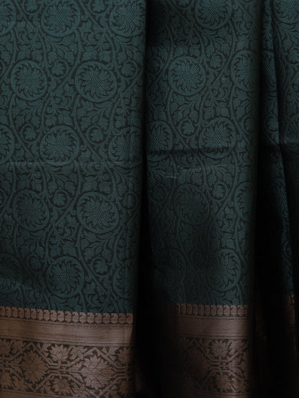 Banarasi tanchoi silk - green