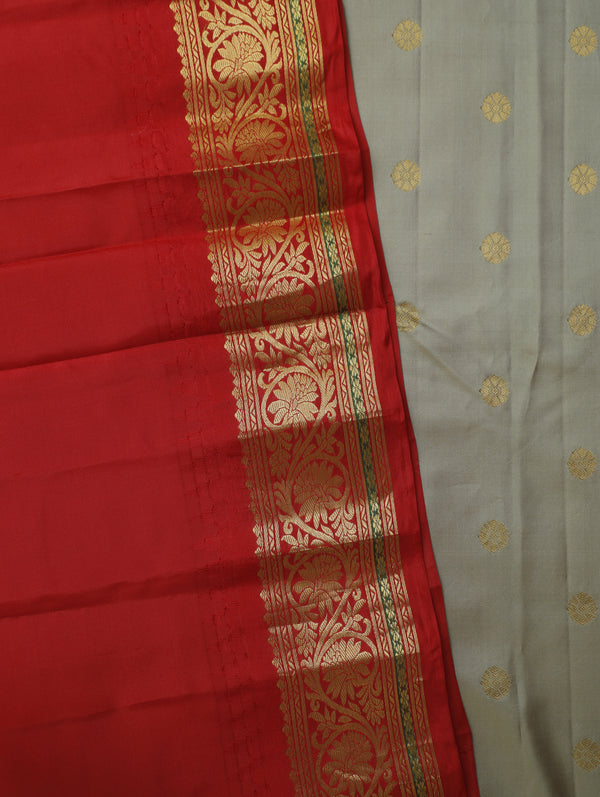 Kanjeevaram silk saree - Beige with red