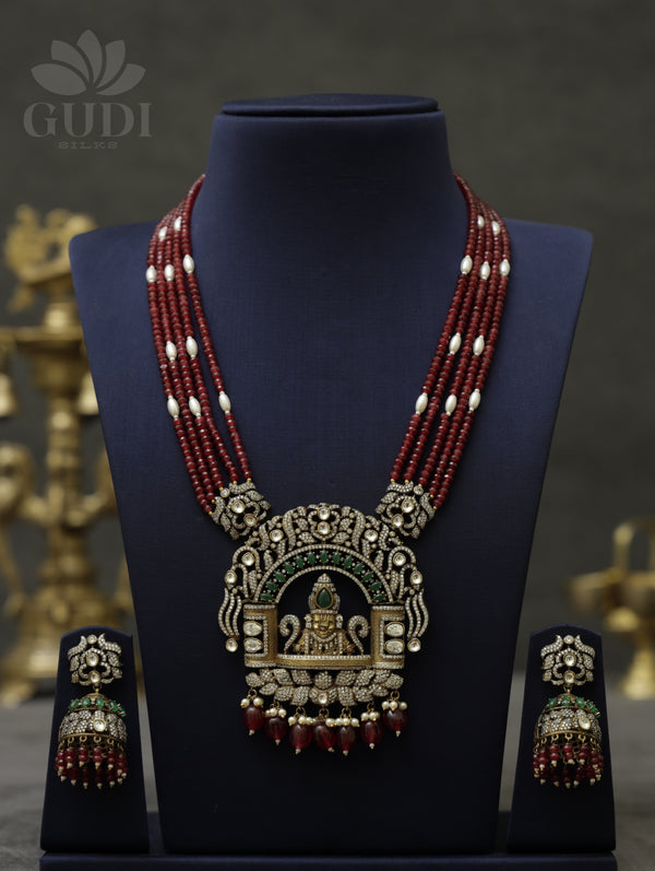 Kundan Victorian Beads Necklace - Red